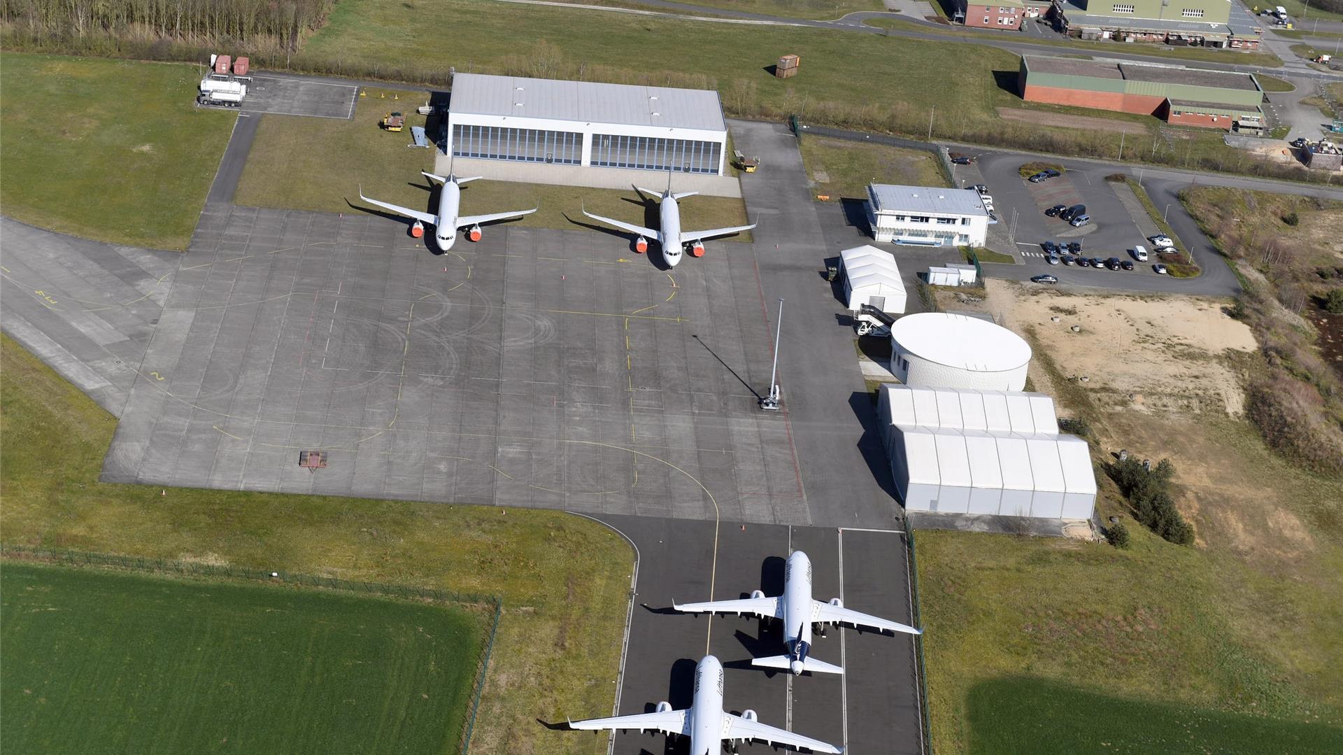 Am Sea-airport Cuxhaven Nordholz Fcn Parken www.nordsee-zeitung.de