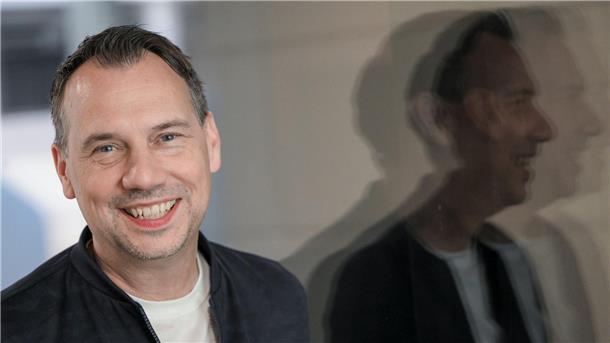 Fitzeks „Horror-Date“ nähert sich dem Tod mit Humor  Auch wenn es nach „Der erste letzte Tag“ und „Elternabend“ sein dritter „Kein Thriller“ ist, bleibt der Tod das Kernthema des Bestseller-Autors. (Archivbild)