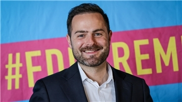  Die Bremer FDP hält an ihrem Landesvorsitzenden Thore Schäck fest. 