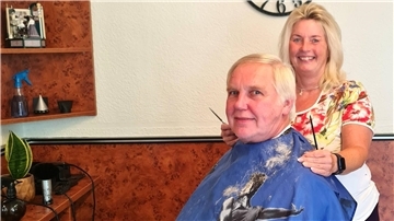  Matina Söhl schneidet seit 30 Jahren vielen Kunden die Haare.