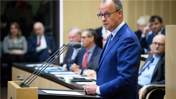 Bundesrat stimmt Wachstumspaket zu „Wir müssen Deutschland für private Investitionen möglichst schnell wieder attraktiver machen“, sagt der Kanzler.