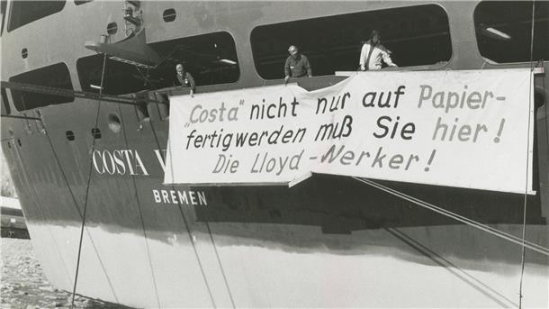 1996: Der Vulkan-Verbund war zahlungsunfähig und auch die Lloyd Werft musste Insolvenz anmelden. Es war nicht gleich klar, ob die Werft die „Costa Victoria“ zu Ende bauen konnte. Sie konnte und lieferte das Schiff nur vier Wochen später als geplant ab. In dem Krisen-Jahr, in dem viele Werftarbeiter im Land Bremen ihre Jobs verloren, ein großer Erfolg.