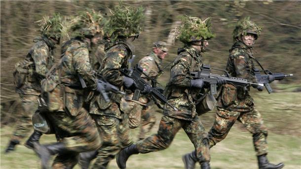 2011 war die Wehrpflicht in Deutschland nach 55 Jahren ausgesetzt worden.