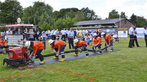 43 Wettkampfgruppen aus dem gesamten Landkreis messen sich am Sonnabend in Hönau-Lindorf.