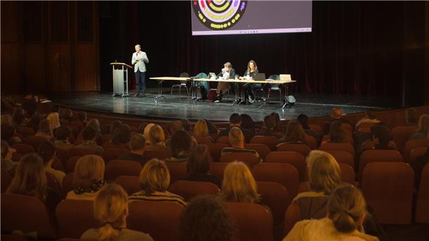 Teil-Personalversammlung im Stadttheater