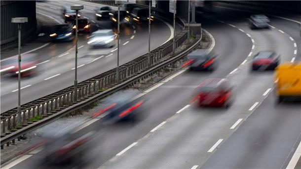 EU-Einigung: Ab 2035 nur noch emissionsfreie Neuwagen Ab 2035 sollen nur noch emissionsfreie Neuwagen verkauft werden.