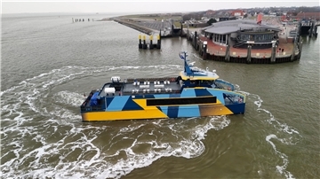 Der E-Katamaran „Frisia E-1“.