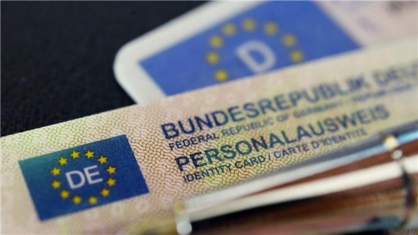 Ab November wird der Erhalt von Ausweisdokumenten einfacher. 