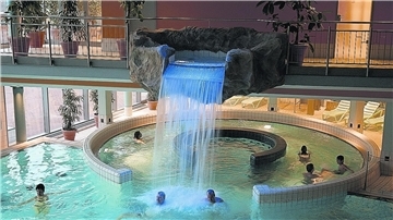 Ab sofort werden die Wassertemperaturen in der „Moor-Therme“ in Bad Bederkesa wieder um zwei Grad angehoben. 