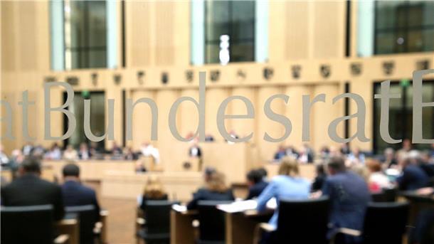 Abgeordnete der Länder während der Sitzung des Bundesrates in Berlin.