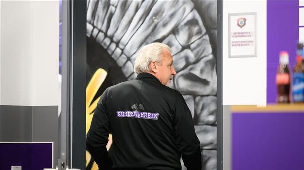 Abschied am Saisonende: Trainer Pavel Dotchev muss in Aue gehen.
