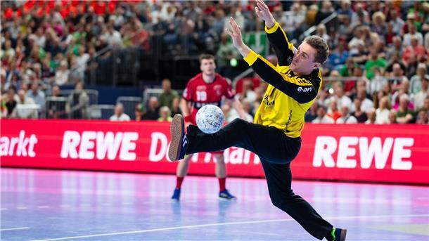 Adam Morawski und die MT Melsungen sind Tabellenführer in der Handball-Bundesliga.