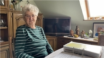 Frau