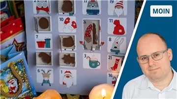 Kolumne Moin von Dirk Ley zum Thema Adventskalender im Oktober.