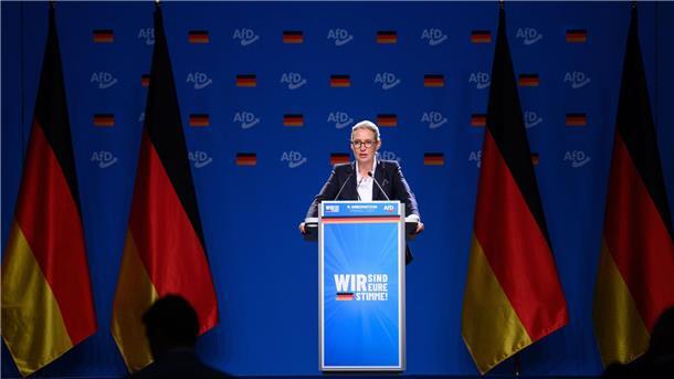 AfD-Chefin Alice Weidel teilt gegen den Verfassungsschutz aus. (Archivbild)