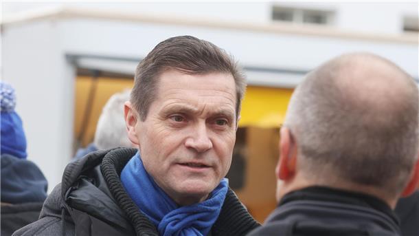 AfD hofft auf zweiten Landratsposten AfD-Politiker Uwe Thrum will Landrat im Saale-Orla-Kreis werden.