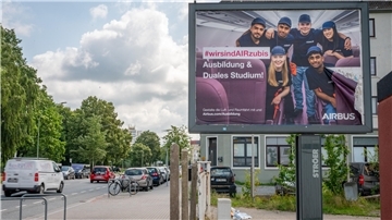 Werbeplakate von Airbus