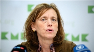 „Aiwangers dürre, geradezu unempathische Erklärung lässt mich ratlos zurück“: Karin Prien.