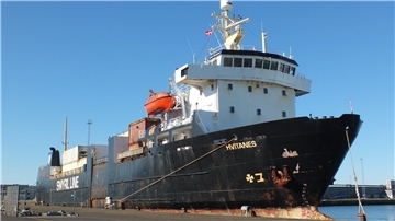 RoRo-Frachtschiff "Hvitanes" der Reederei Smyril Line