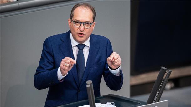 Alexander Dobrindt stellt den Zeitplan der Regierung zum Haushaltsbeschluss infrage.