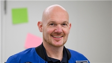 Alexander Gerst ist ein möglicher Kandidat für die in einigen Jahren geplanten US-Missionen „Artemis 4“ und „Artemis 5“ zum Mond.