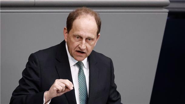 Lambsdorff wird neuer deutscher Botschafter in Russland Alexander Graf Lambsdorff (FDP) wird neuer deutscher Botschafter in Russland.