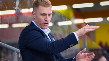 Alexander Sulzer, Trainer der Fischtown Pinguins, profitiert sehr von seinen Erfahrungen aus der NHL.