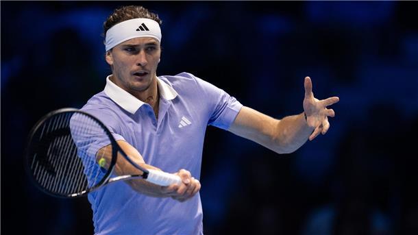 Alexander Zverev spielt am Samstag bei den ATP Finals um den Einzug ins Endspiel.