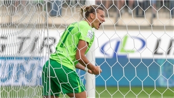 Alexandra Popp schoss die Wolfsburgerinnen zum ersten Saisonsieg