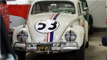 Alle lieben Herbie: Bis heute gehört die Filmreihe mit dem VW-Käfer in der Hauptrolle zu einer der erfolgreichsten Disney-Filmproduktionen.