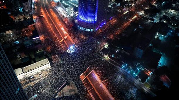Allein in Tel Aviv gingen rund 160.000 Menschen auf die Straße.