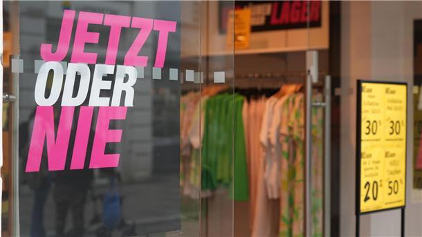 Allzu lange dürfte es nicht dauern, bis der Klamottenverkauf in Gerry-Weber-Shop in Deutschland Geschichte ist.