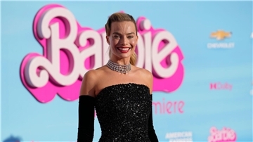 Als ersten Film hatte Margot Robbie mit LuckyChap Entertainment im Jahr 2017 „I, Tonya“ produziert.