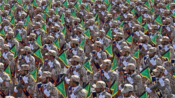 Rache mit Raketen: Irans Schattenkonflikt mit Israel Als Vergeltung für jüngste Terrorangriffe feuern Irans Revolutionswächter Raketen auf Syrien. Ziel sei die Terrormiliz Islamischer Staat (Archivbild).