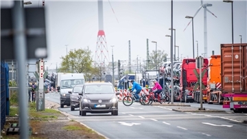 Als „verkehrssicher“ stuft das Hafenressort die Radwege im Hafen ein. Angesichts der Kritik an baulichen Mängeln und gefährlichen Kreuzungen und Verkehren ist die FDP über so ein Minimal-Urteil enttäuscht.