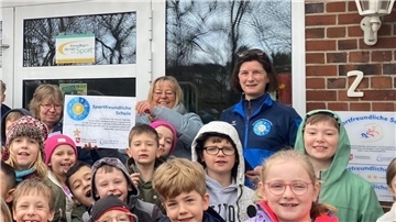 Am 12. März hat die Basdahler Grundschule erneut das Zertifikat „Sportfreundliche Schule“ erhalten.