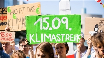 Am 15.09. gehen wieder viele Menschen im Kampf gegen den Klimawandel auf die Straßen.