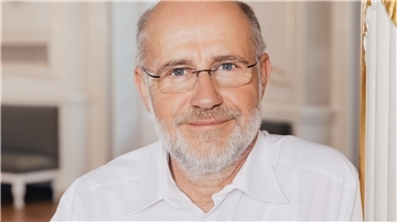 Am 2. Februar kommt ZDF-Wissenschaftsmoderator Harald Lesch mit dem Programm „Vivaldis Vier Jahreszeiten im Klimawandel" gemeinsam mit dem Merlin Ensemble Wien in die Bremer Glocke.