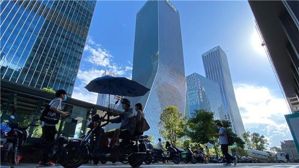 Am 28. September hatte Evergrande den Handel mit seinen Anteilen an der Hongkonger Börse gestoppt.