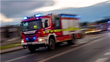 Am Donnerstagmittag wurden die Feuerwehren aus Zeven, Wistedt und Brüttendorf in den Ligusterweg in Zeven gerufen.