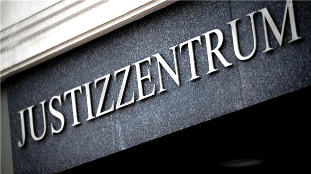 Neues Gericht für Wirtschaftsstreitigkeiten in Bremen Am Hanseatischen Oberlandesgericht in Bremen startet ein Spezialgericht für Wirtschaftsstreitigkeiten. (Archivbild)