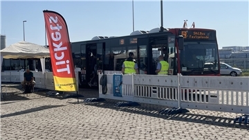 Der Park + Ride Parkplatz für die Sail