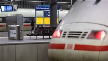 Am Montagabend startet ein 24-stündiger Warnstreik der GDL im Güterverkehr der Bahn.