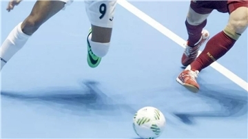 Am Samstag und Sonntag kämpfen 24 Mannschaften beim Hallenturnier in Stotel um den Allianz-Hajman-Cup.