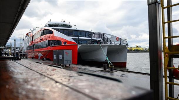 Helgoland-Katamaran „Halunder Jet“ beendet die Saison Am Sonntag ist der Katamaran ein letztes Mal nach Helgoland gefahren.