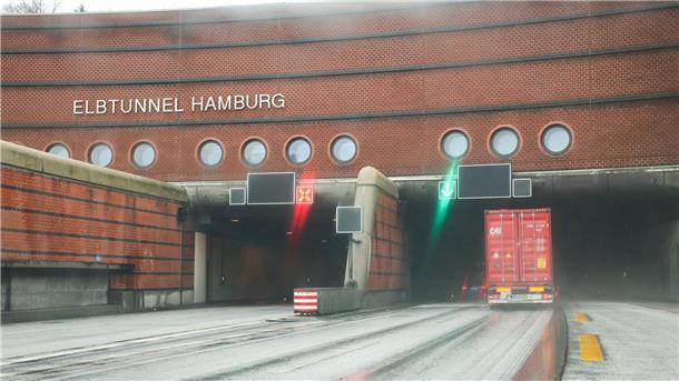 Sperrung von A7 und Elbtunnel beendet Am Wochenende wurde der Elbtunnel für rund 50 Stunden gesperrt. (Archivbild)