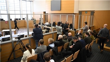 Am zweiten Prozesstag gegen Christian B. am Landgericht Braunschweig ist die  Verteidigung in die Offensive gegangen.