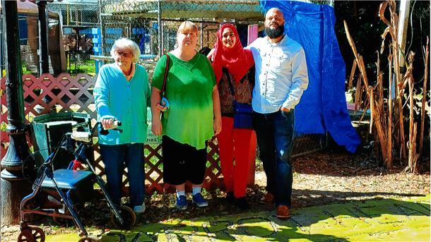 Grußbrücke: Von erfüllten Wünschen und schönen Tagen An ihrem Geburtstag hat Lisa Tietje mit der Familie einen schönen Tag im Vogelpark verbracht.