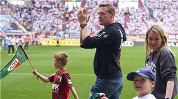 André Hahn mit Sohn Julien (links) und Ehefrau Ragna.