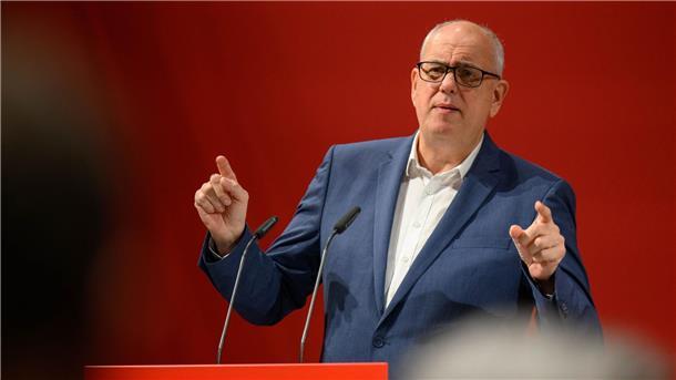 SPD Bremen: Mit neuem Parteichef in den Wahlkampf Andreas Bovenschulte ruft zum Wahlkampf auf.